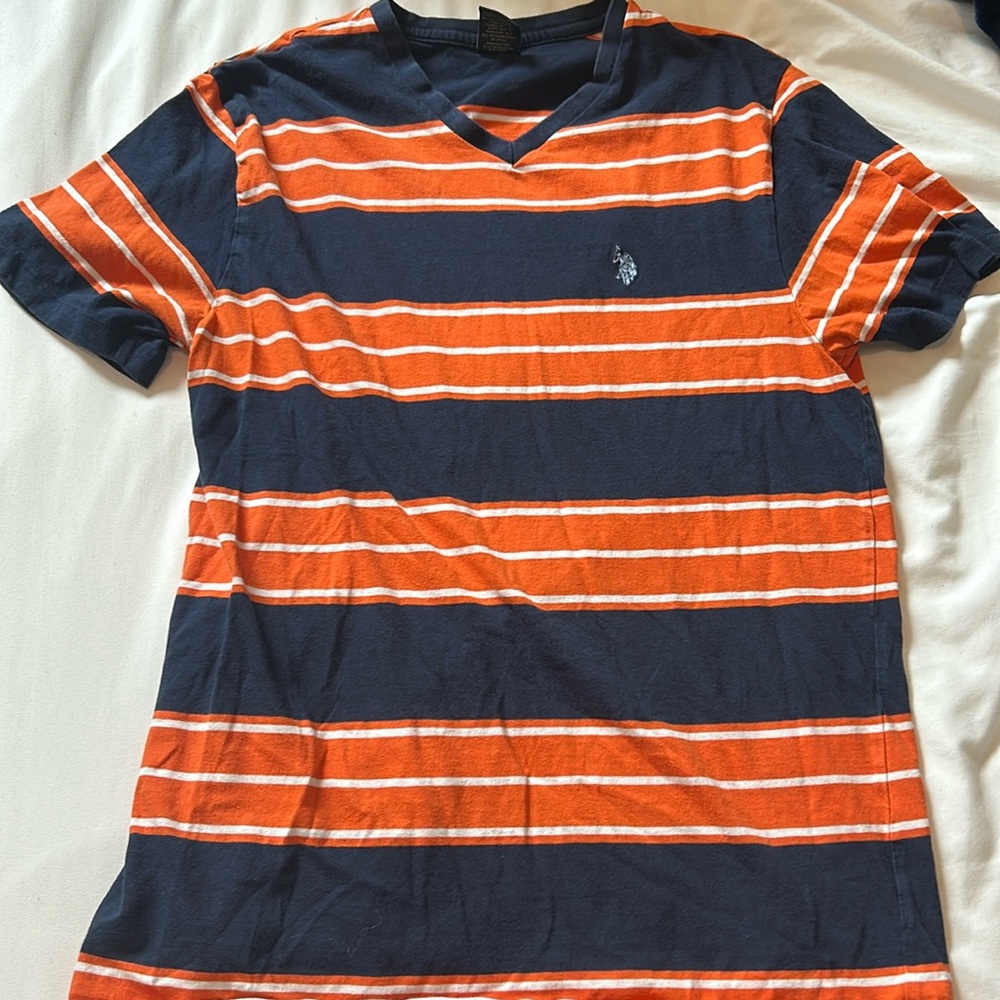 Large U.S. Pollo Assn. Orange And Black Shirt